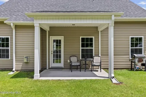 7345 Springwater Drive Wilmington NC 28411