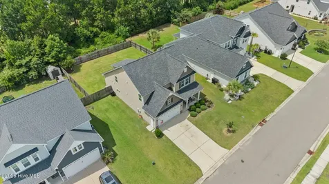 7345 Springwater Drive Wilmington NC 28411