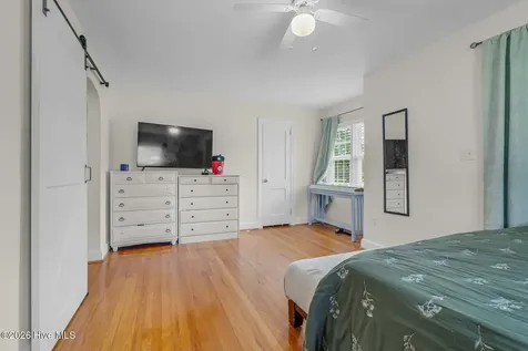 384 Snow Hill Street Ayden NC 28513