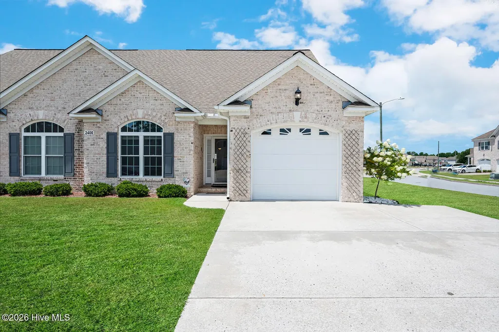 2400 Dovedale Court Greenville NC 27834