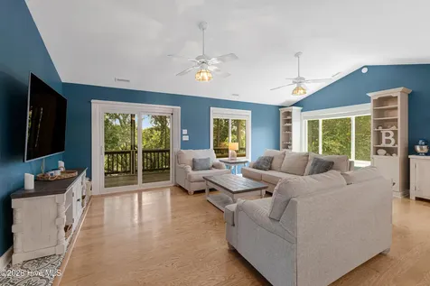 102 Sandpiper Lane Indian Beach NC 28512