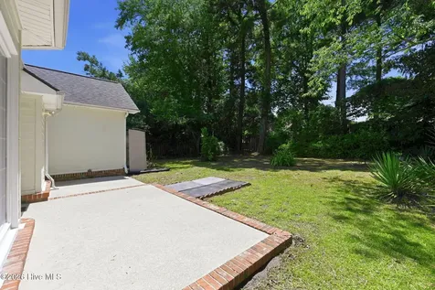1107 Mill Run Road Sneads Ferry NC 28460