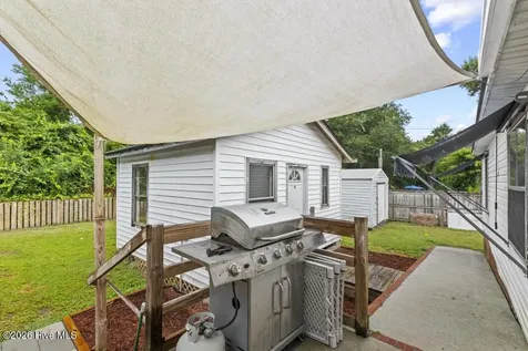126 Elizabeth Drive E Hubert NC 28539