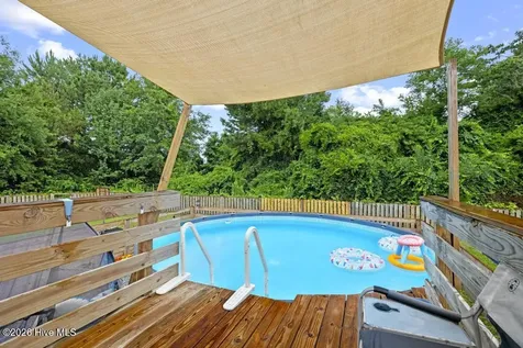 126 Elizabeth Drive E Hubert NC 28539