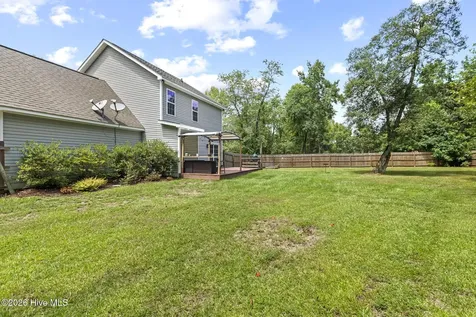 114 Norine Drive Holly Ridge NC 28445
