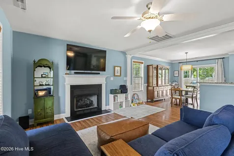 114 Norine Drive Holly Ridge NC 28445