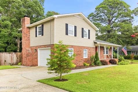 820 Greenbriar Road Wilmington NC 28409