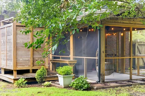 820 Greenbriar Road Wilmington NC 28409