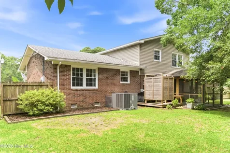 820 Greenbriar Road Wilmington NC 28409