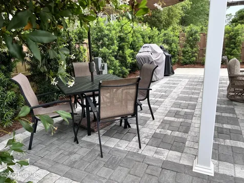 1138 Avenshire Circle Wilmington NC 28412