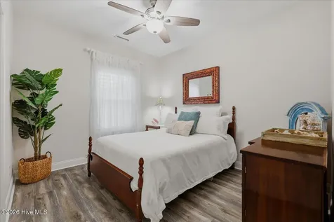1138 Avenshire Circle Wilmington NC 28412