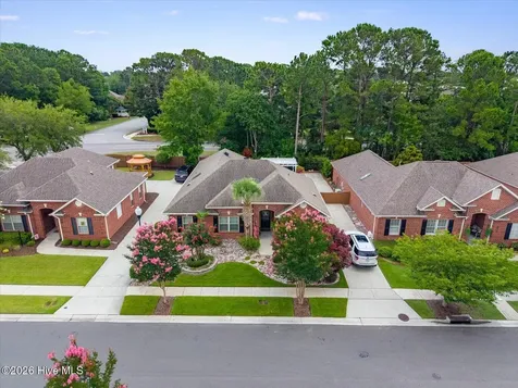 1138 Avenshire Circle Wilmington NC 28412