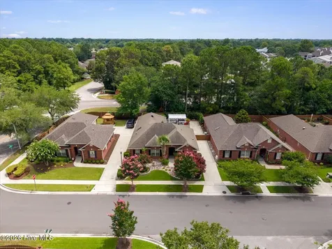 1138 Avenshire Circle Wilmington NC 28412