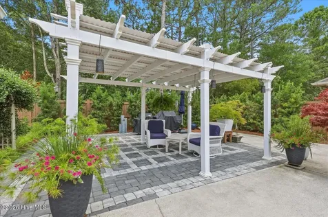1138 Avenshire Circle Wilmington NC 28412