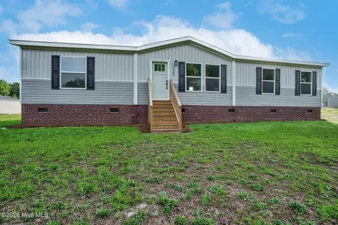 1240 Bloomery Road Bailey NC 27807