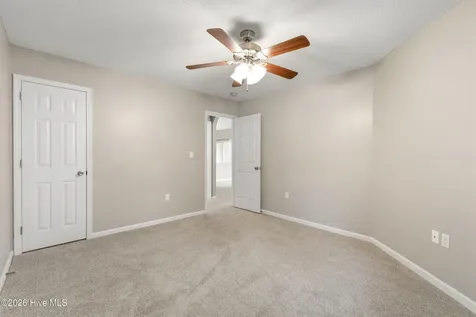 4126 Breezewood Drive Wilmington NC 28412