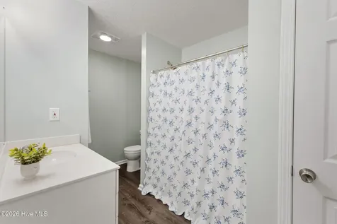 4126 Breezewood Drive Wilmington NC 28412
