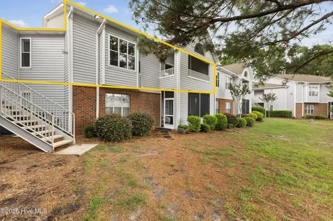 4126 Breezewood Drive Wilmington NC 28412