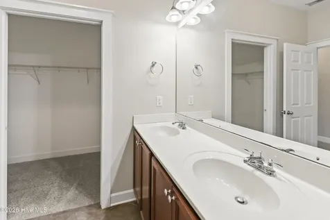 4105 Bluebill Drive Greenville NC 27858