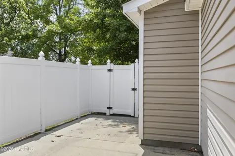 4105 Bluebill Drive Greenville NC 27858