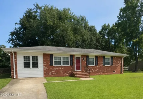 314 Cardinal Road Jacksonville NC 28546