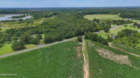 01 Titan Roberts Road Erwin NC 28339