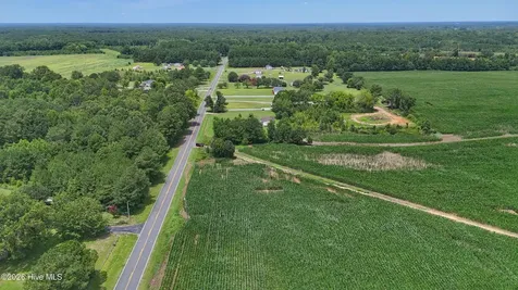 01 Titan Roberts Road Erwin NC 28339