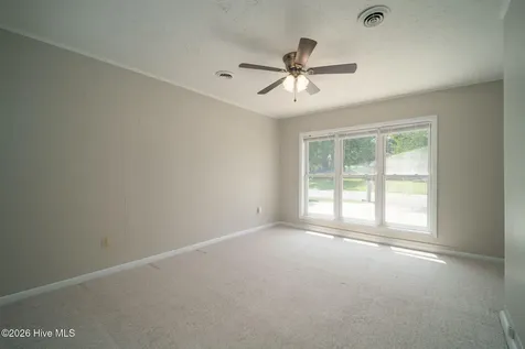 88 Parkway Drive Jacksonville NC 28540