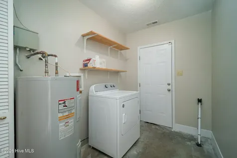 88 Parkway Drive Jacksonville NC 28540