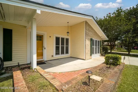 88 Parkway Drive Jacksonville NC 28540