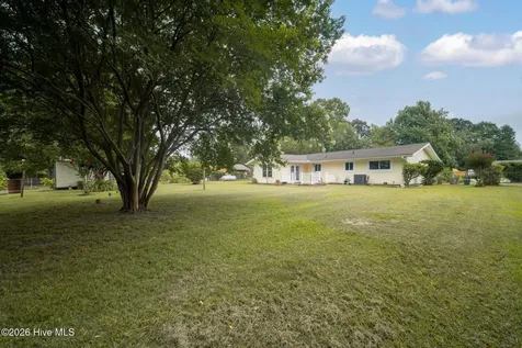 88 Parkway Drive Jacksonville NC 28540