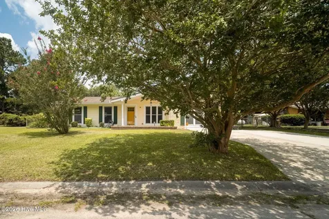 88 Parkway Drive Jacksonville NC 28540