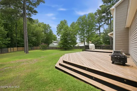 3505 Lena Lane Greenville NC 27834