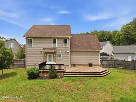 3505 Lena Lane Greenville NC 27834