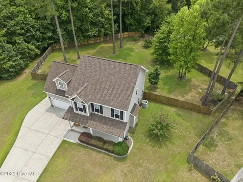 3505 Lena Lane Greenville NC 27834