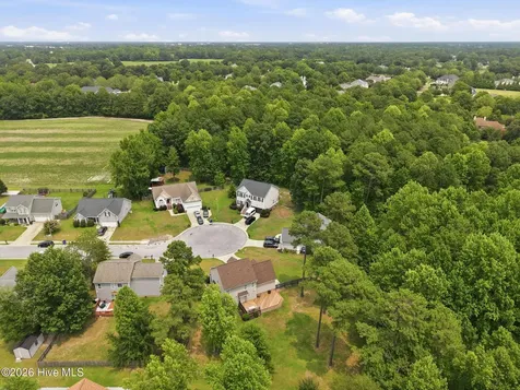 3505 Lena Lane Greenville NC 27834