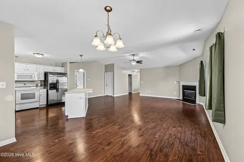 104 Ashcroft Drive Jacksonville NC 28546