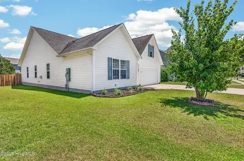 104 Ashcroft Drive Jacksonville NC 28546