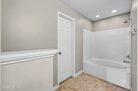 104 Ashcroft Drive Jacksonville NC 28546