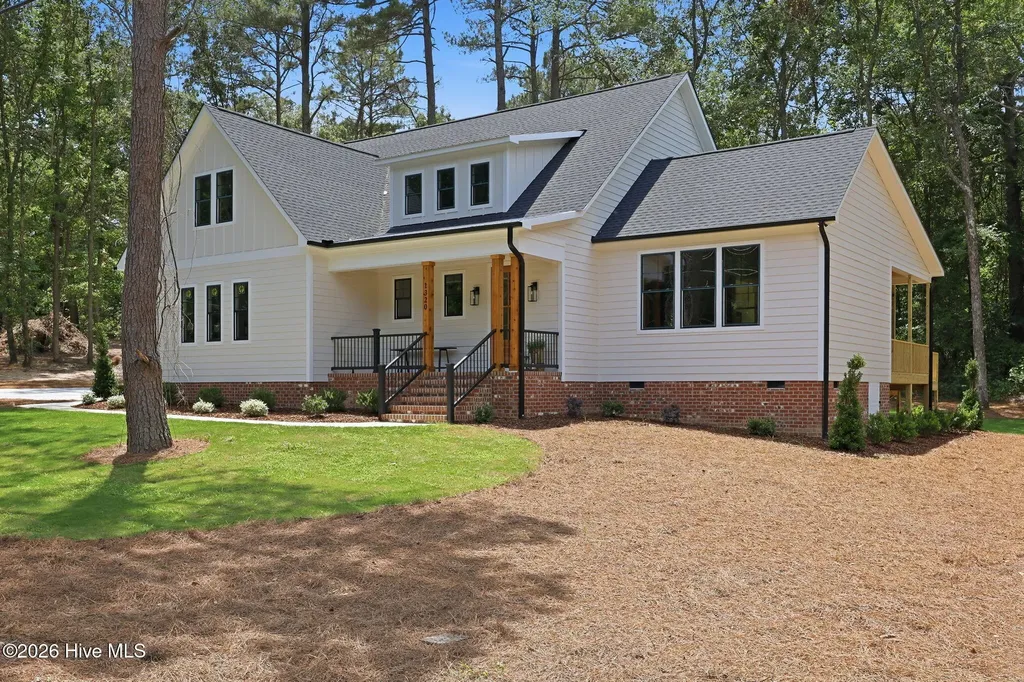 1320 S Mcneill Street Carthage NC 28327