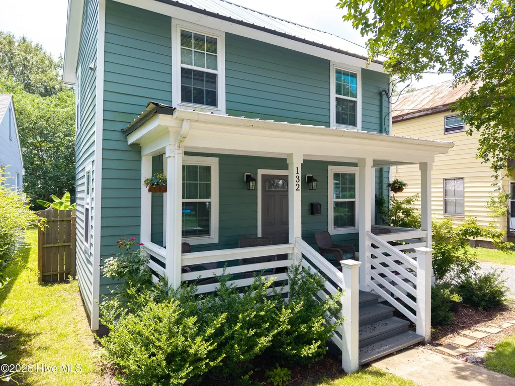 132 E Albemarle Street Edenton NC 27932