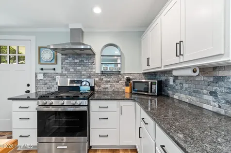 132 E Albemarle Street Edenton NC 27932
