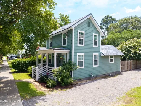 132 E Albemarle Street Edenton NC 27932