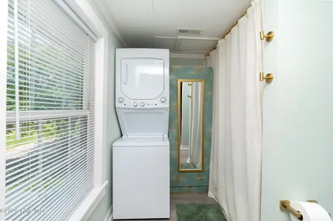 132 E Albemarle Street Edenton NC 27932