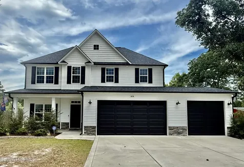6836 Calloway Road Aberdeen NC 28315