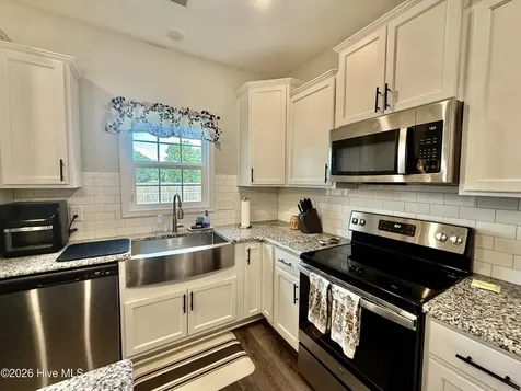 6836 Calloway Road Aberdeen NC 28315