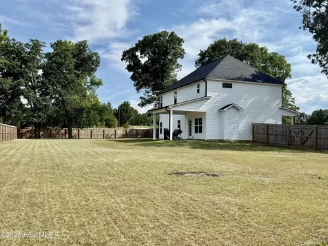 6836 Calloway Road Aberdeen NC 28315