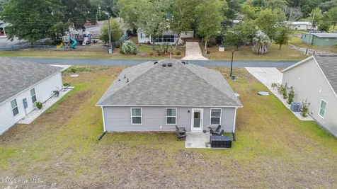 1732 Whispering Pine Street SW Ocean Isle Beach NC 28469