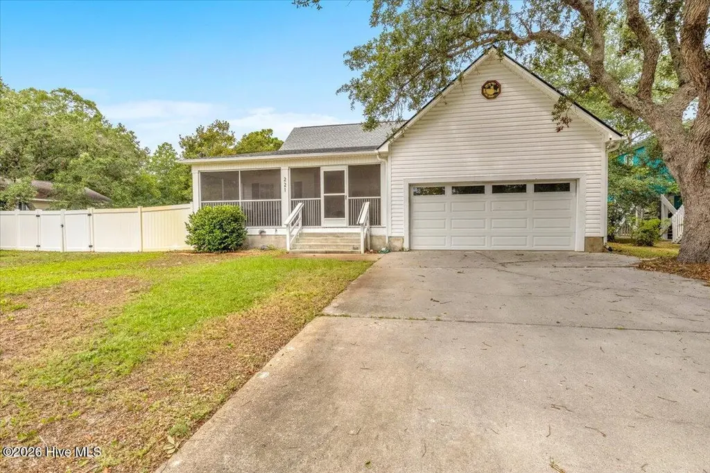 221 NE 60th Street Oak Island NC 28465