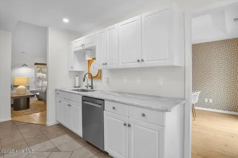 221 NE 60th Street Oak Island NC 28465